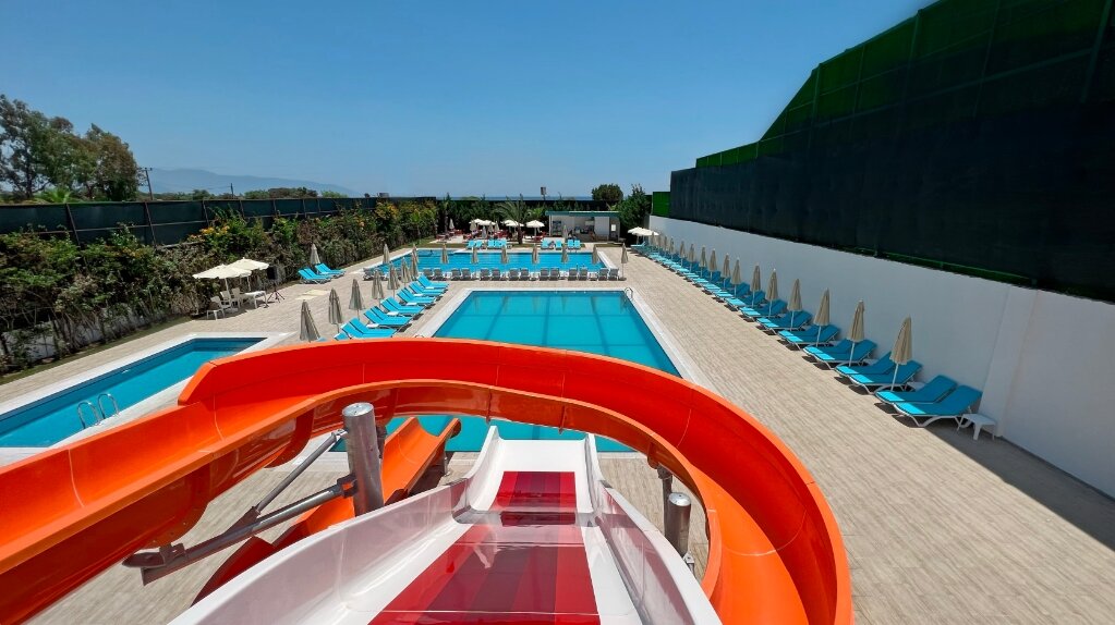 Rizom Beach Hotel mobil görsel 10