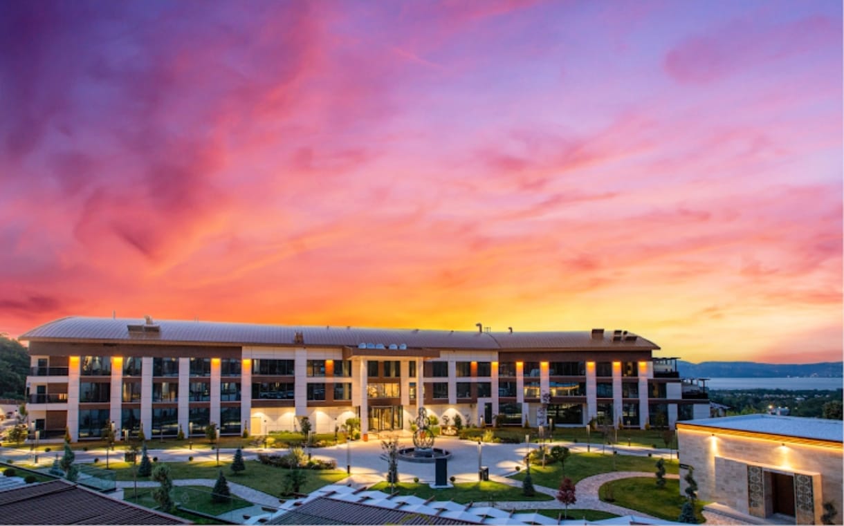Cabır Deluxe Hotel